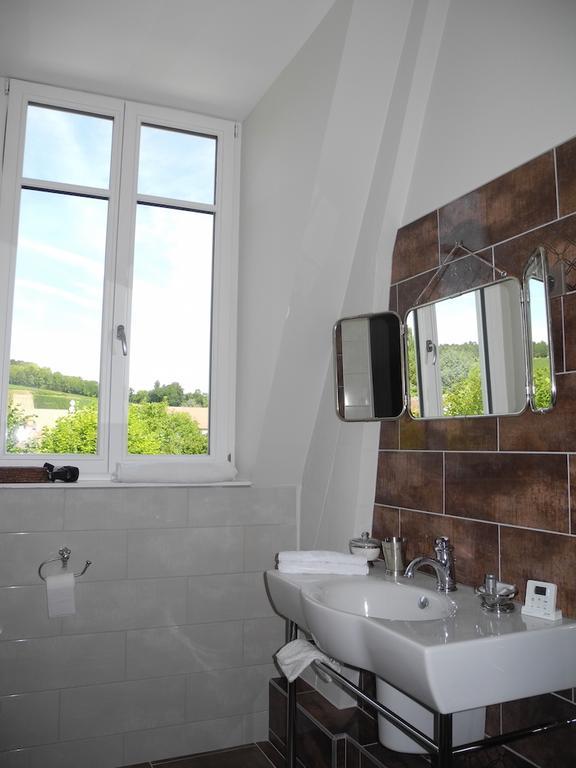 Le Chateau D'Hermonville B&B / Chambres D'Hotes Экстерьер фото
